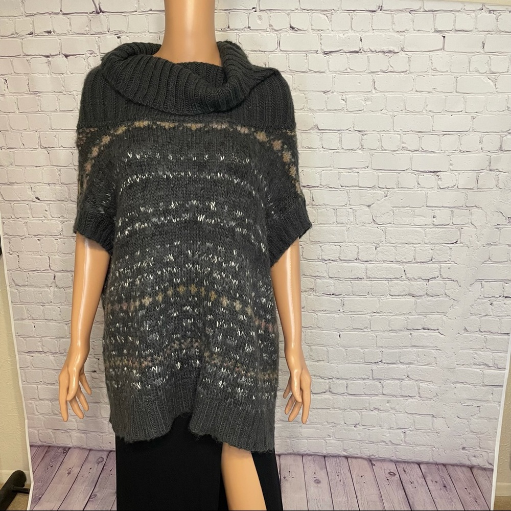 Free People long sweater dress mid sleeves turtle neck christmas size xs